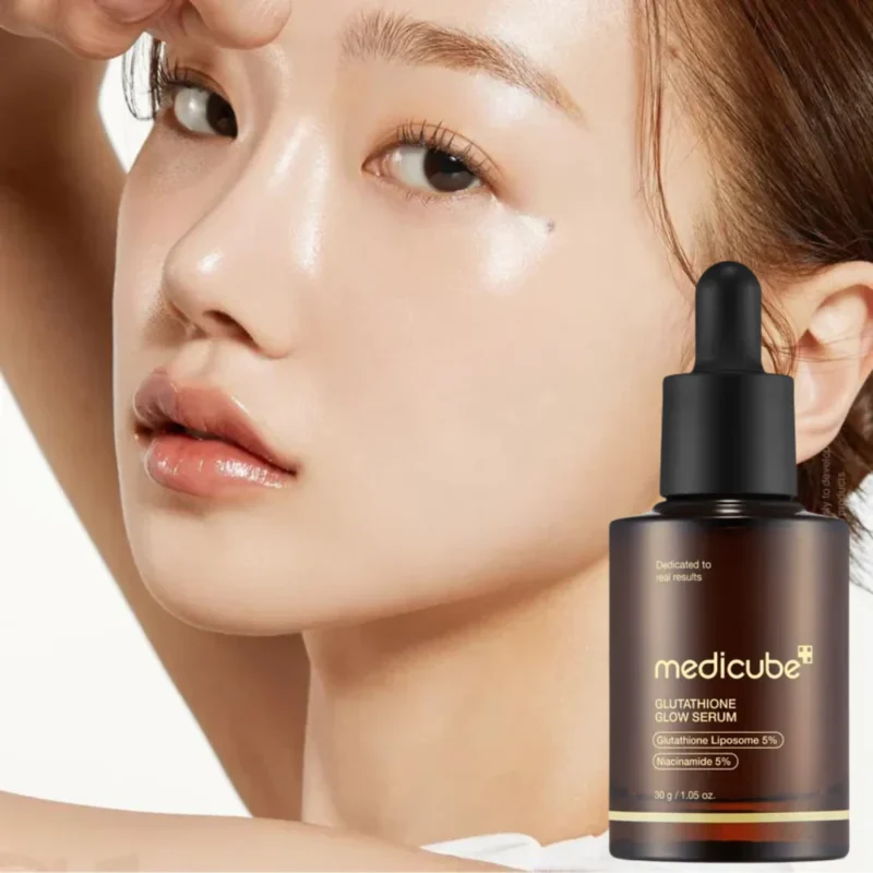 MEDICUBE_Glutathione_Glow_Serum_2_1200x1200